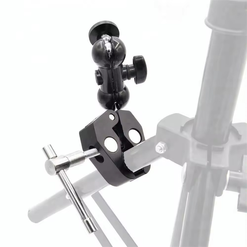 MagicLine Multi-Functional Crab-Shaped Clamp with 06